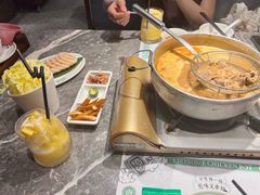-禄婶鸡煲·打边炉
