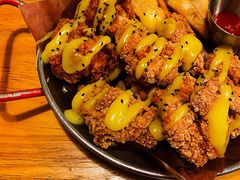 韩式炸鸡配薯角-西堤复合时尚餐厅