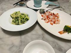 手剥河虾仁-蝶园·装修中(BFC外滩金融中心店)