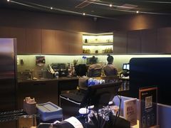 -瑞幸咖啡(平安滨江金融中心店)