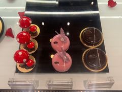 -Salon de The de Joel Robuchon(外滩18号店)