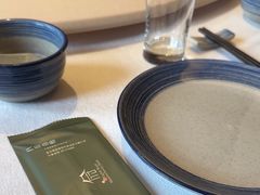 -八府香鸭·啫啫煲(华山路店)