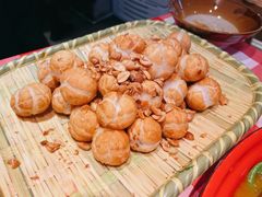 花生碎炸汤圆-思博半步颠小酒馆(梦时代店)