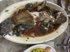 -四川小胡子海鲜(丁村万人海鲜广场店)