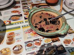-雍哲港式餐厅(现代广场店)