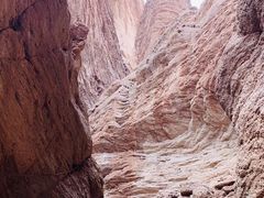 -天山神秘大峡谷