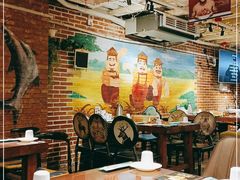 大堂-三个大叔烤羊肉串·歌手驻唱·碳烤鲜肉(西三旗店)