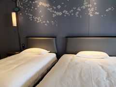 -南京夜泊秦淮君亭酒店·金陵书画院