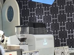-HOT CRUSH趁热集合·现烤面包(环球港店)
