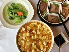 蟹粉烩豆腐-圆苑(金茂店)