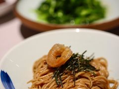 开洋葱油拌面-屋里厢上海菜馆