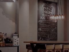 大堂-HELLO 27 意面·沙拉·帕尼尼