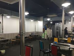 大堂-缘来香大凉山西昌火盆烧烤.12年老店(巴国城店)