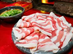 精品砖石羔羊肉-谭鸭血老火锅(七宝万科广场店)