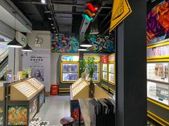 -镜客眼镜(浦江欢乐颂店)
