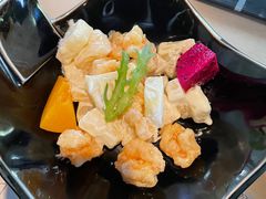-穹六人间 people 6(岳阳路店)