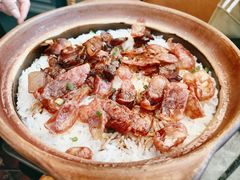 招牌腊味煲仔饭-高第街56号港式餐厅·精选(世茂广场宽厚里大明湖店)