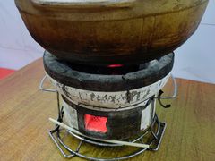 -威邵鸡煲(西华路总店)