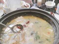 -一号渔港·宜昌肥鱼(东山店)
