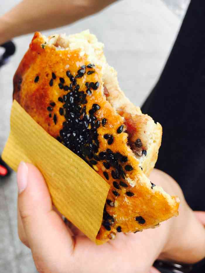 海棠糕专卖-"海棠糕,也是锦溪古镇的特色美食之一,逛逛.