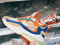 -NIKE KICKS LOUNGE体验店(北京新中关店)