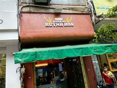 -Bánh Mì Huynh Hoa