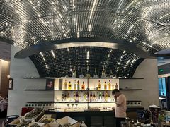 -斯普汇生蚝牛排馆(中骏世界城店)