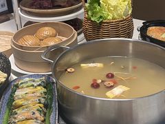 -煲王粤菜餐厅(中侨中心店)