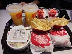 麦辣鸡腿堡-麦当劳(团结湖店)