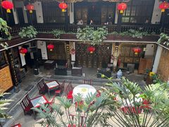 -蔼若春.传承三十年云南菜(金碧公园店)