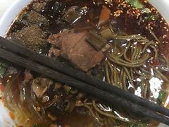 -崇州余荞面(落虹桥店)