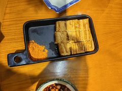 -包整·丝娃娃(一览甲秀楼风景店)