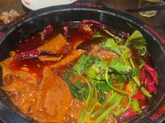 -牛市坎火锅(建设路店)