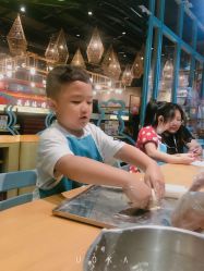 -Harry's Kitchen哈里小屋(上海大悦城店)