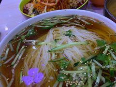 -三姐妹冷面馆(保卫路店)