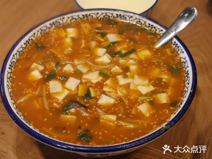 清真兰州味伊兴面片(龙首店)特色烩面片图片