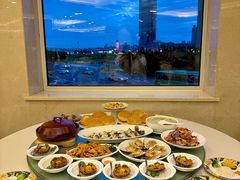 -奕景海鲜酒家· 大连海鲜(星海广场店)