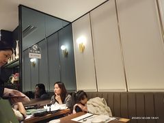 大堂-港丽餐厅(杭大店)