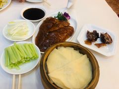 特色烤鸭-九花山烤鸭店