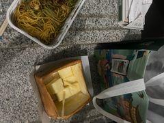 -绿茶餐厅(光谷世界城步行街店)