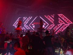 -简奥斯汀·赫本酒吧