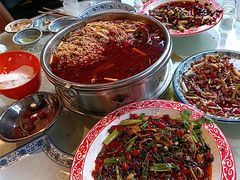 -牟记江湖重庆地标特色菜鱼蛋海鲜羊蝎子(巴南区黑金冠十多年好店)