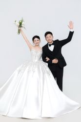 -秦皇岛我和你婚纱摄影工作室