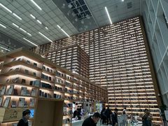 -朵云书院(滴水湖店)