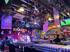 -鲨鱼美式餐厅酒吧Sharky