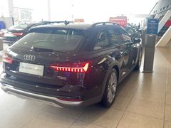 -上海永达奥诚奥迪4S店(申江路店)