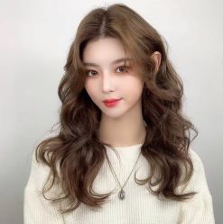 -妃格美发沙龙·烫发·染发