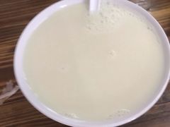 -云南大锅豆浆店