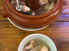 -缘生态云南菜·野生菌庭院餐厅(华侨城店)