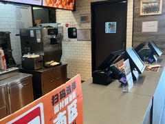-汉堡王(梅村服务区南店)